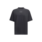 Camiseta Balenciaga com logotipo estampado na frente e nas costas